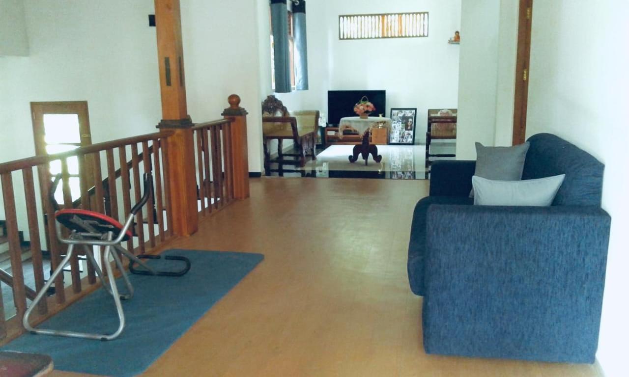 Casa Blanca Hotel Ahangama Bagian luar foto